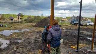 Заказать монтаж винтовых свай в Азов - цена под ключ с доставкой от 1835 шт