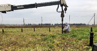 Установка винтовых свай Азов цена от 3059 руб.