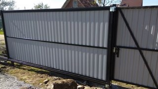 Купить сваи для ворот в Азов. Заказать ворота на сваях под ключ от 21408 руб