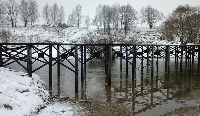 Свайные мосты: надежное решение для преодоления водных преград в Азове от 56068 руб