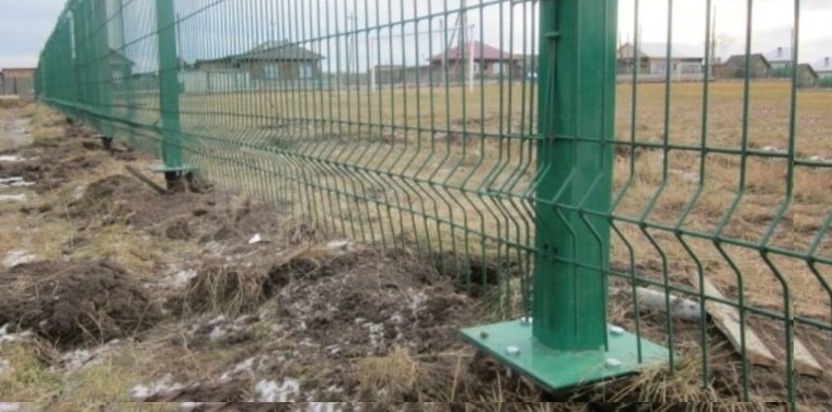 Купить сваи для ограждения от производителя в Азове от 1377 руб: низкая цена, быстрая установка